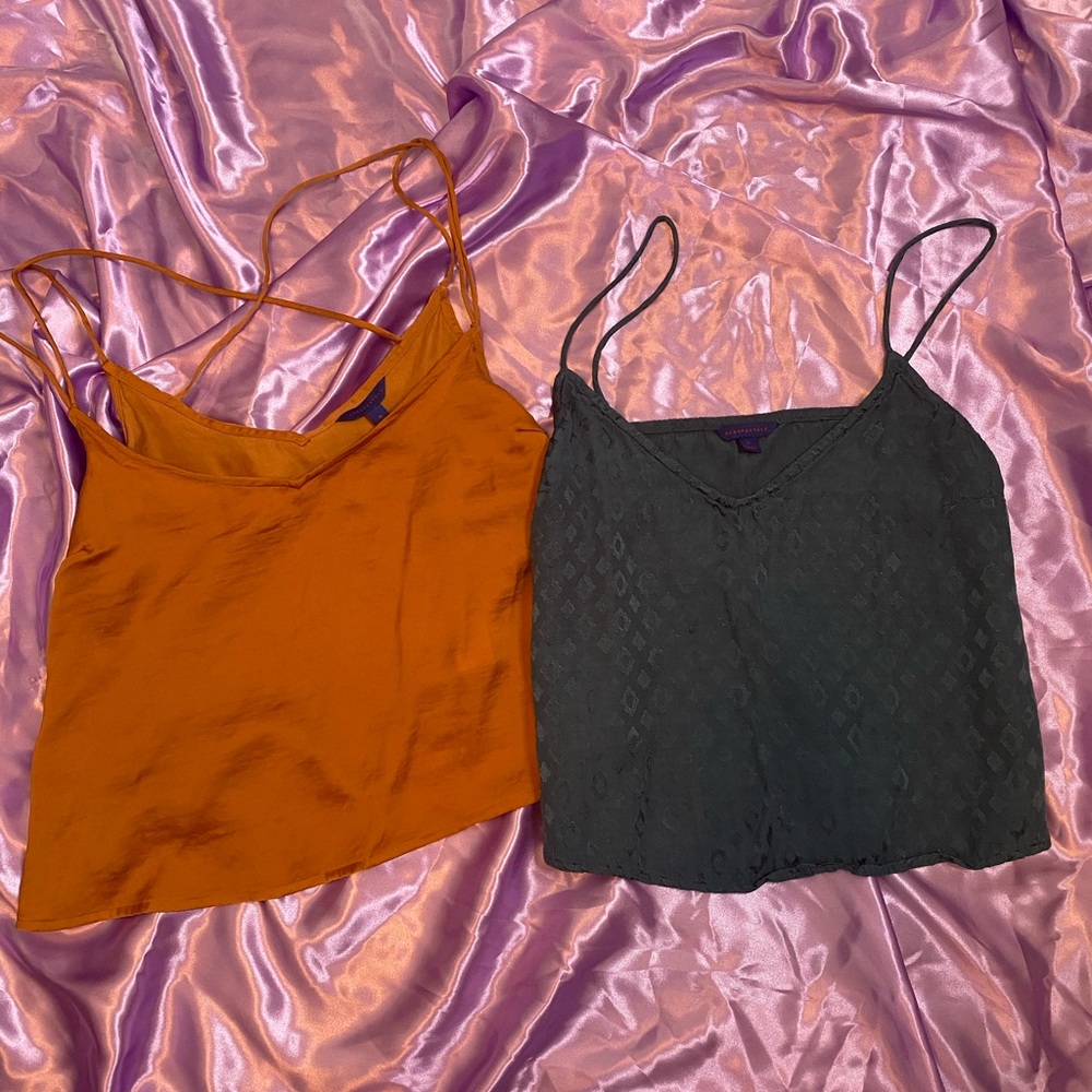 Cropped satin shirt